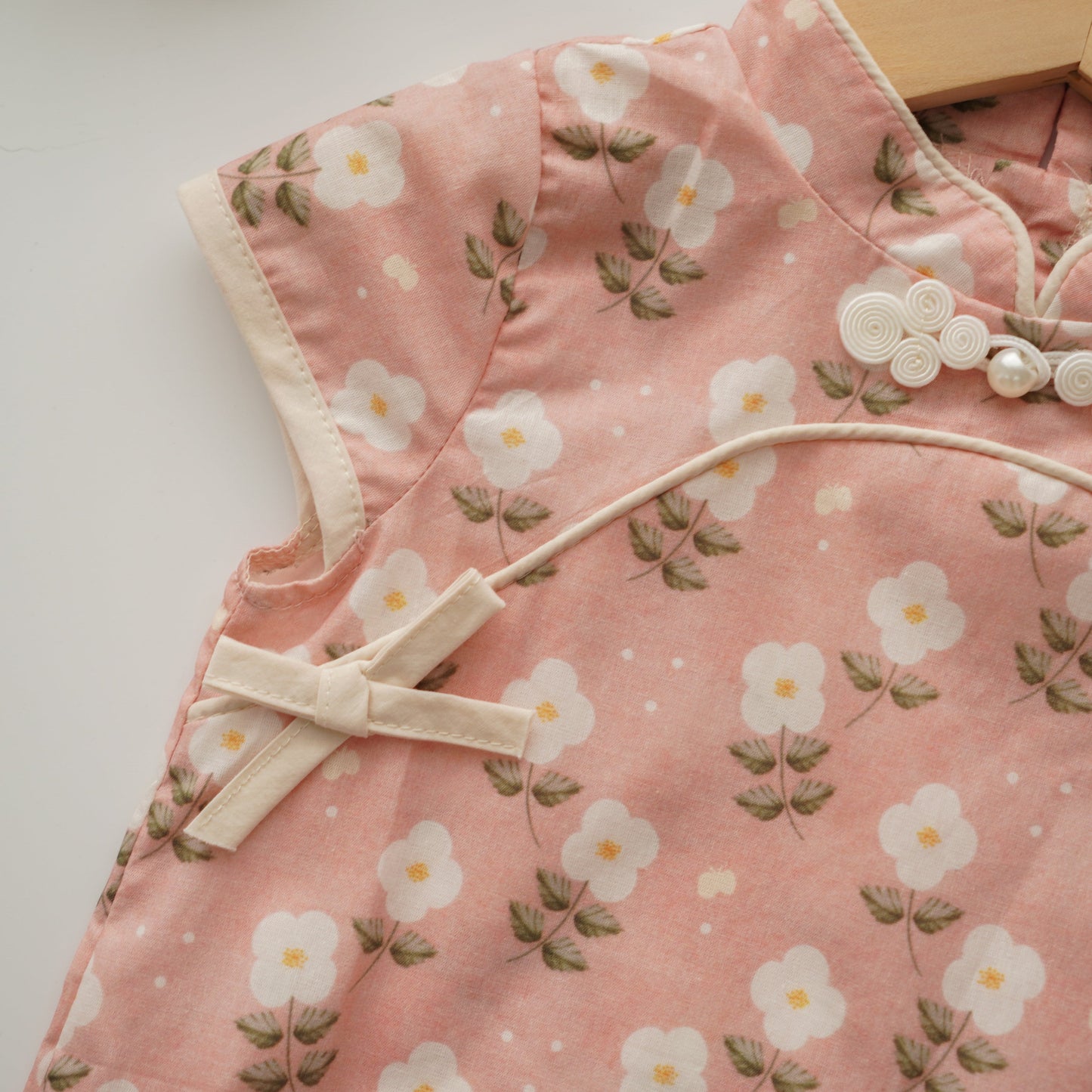 Modern Flower Sister Matching Cheongsam