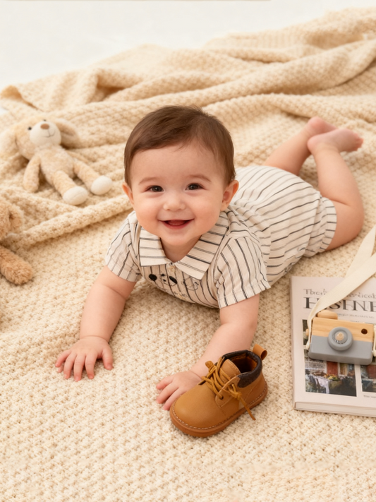 Cartoon Line Romper (Size 73)