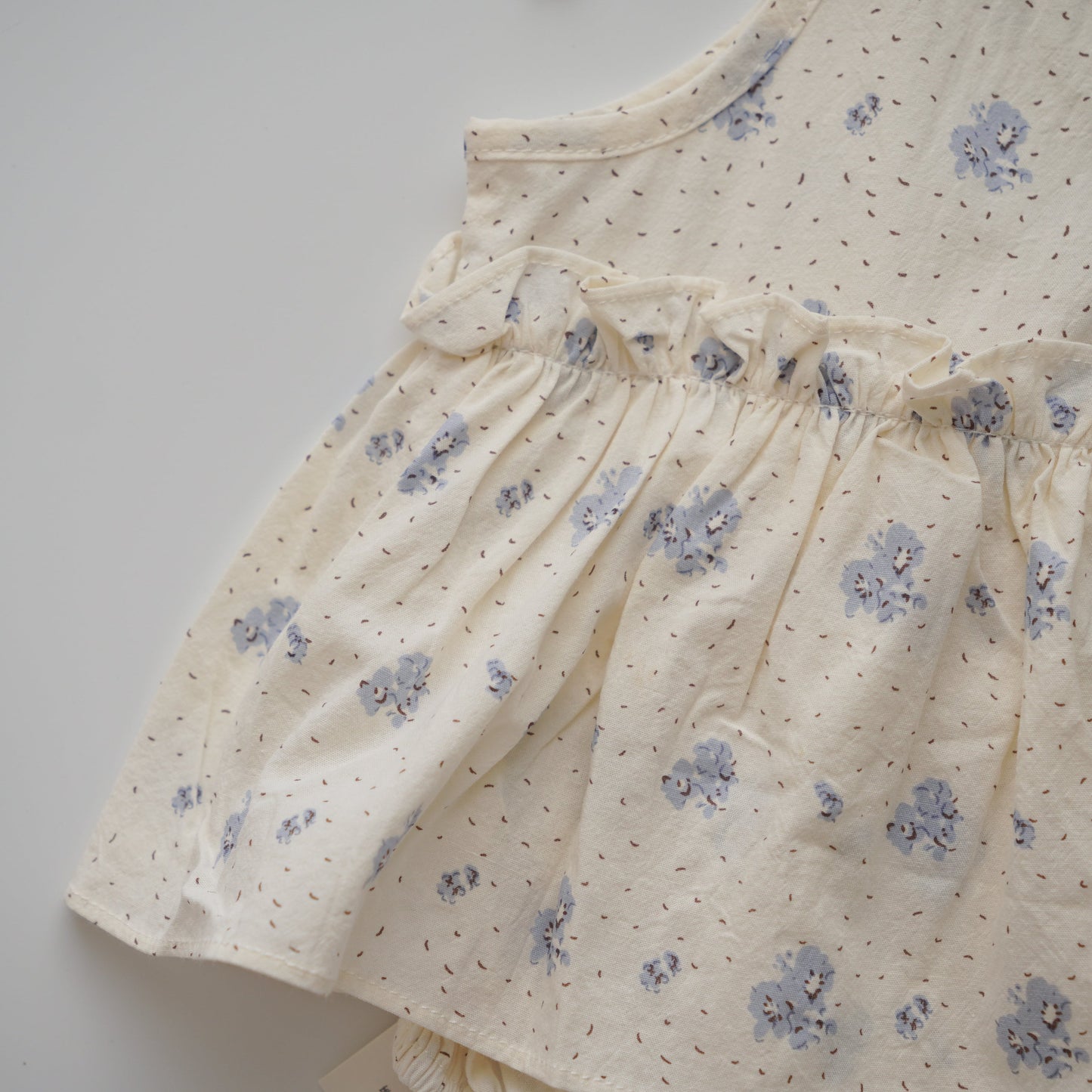 Summer Floral Sleeveless Romper (Size 66&90)