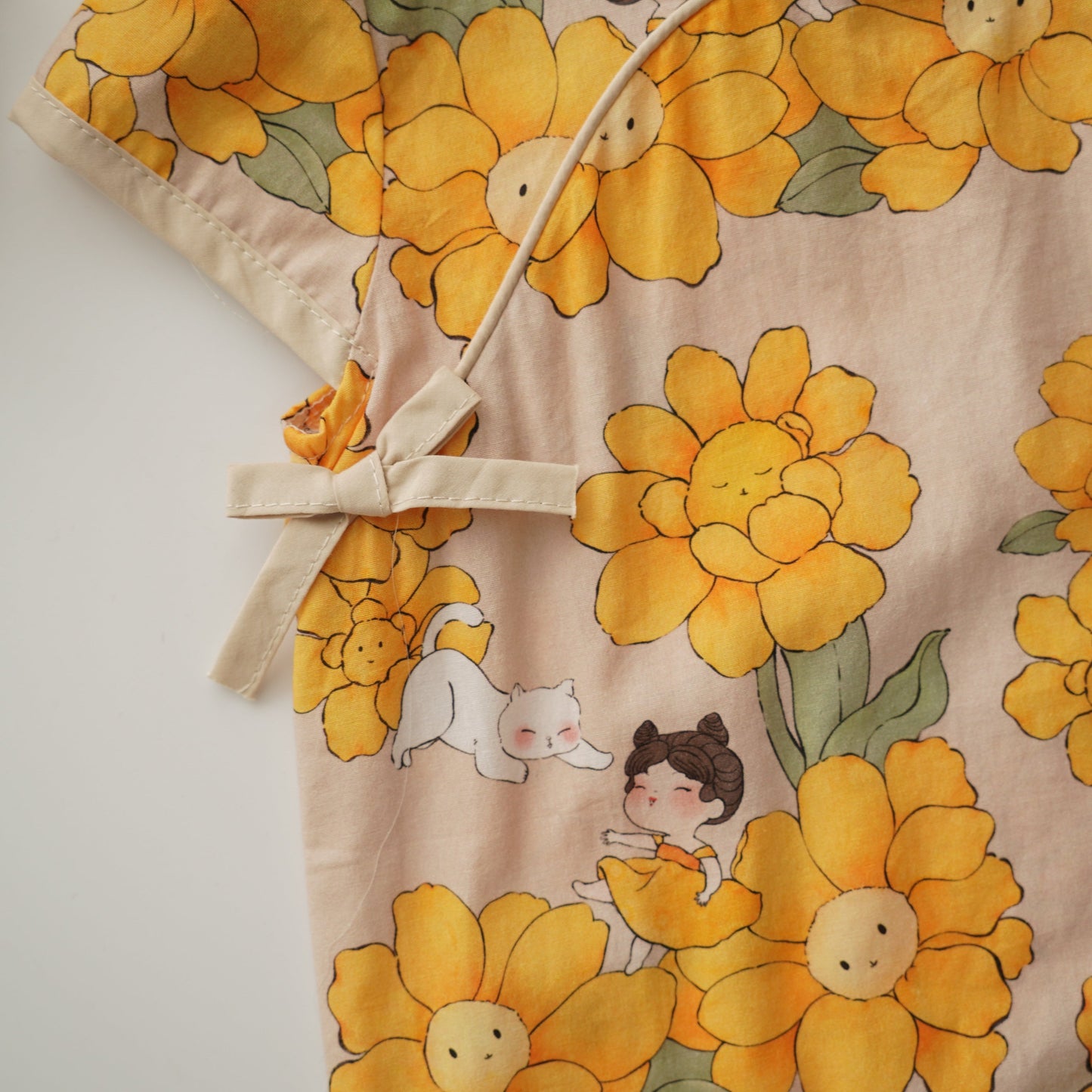Flower & Cat Sister Matching Cheongsam